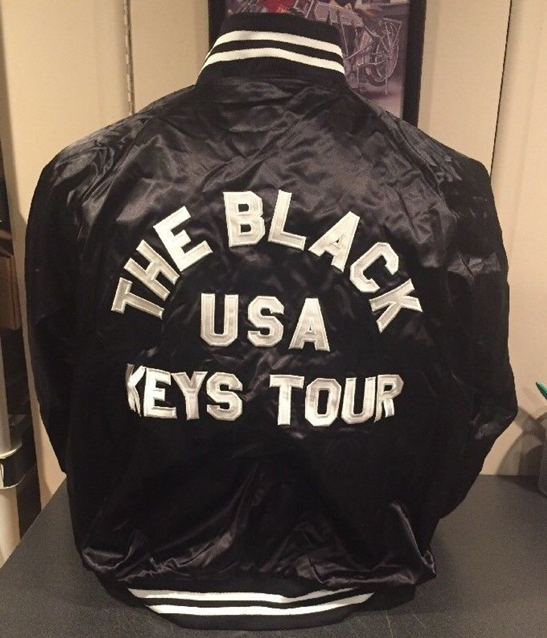 The BLACK KEYS Band USA TOUR Black Crew Jacket Men's XL New w/ Tag