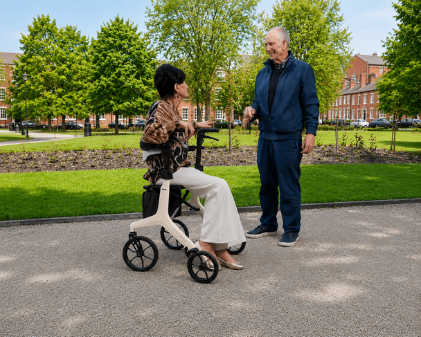 Aerowalk Rollator Ultra Lightweight 4.6kg Folding Carbon Fibre Walker White
