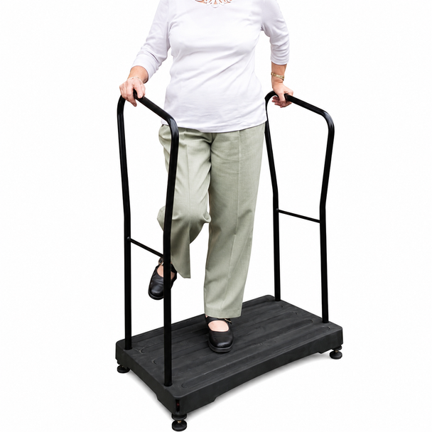 *NEW STYLE* Bigfoot Outdoor Half Step with Adjustable Height (up to 34st) WITH TWO HANDLES