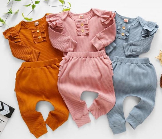 baby girls ocming home outfit