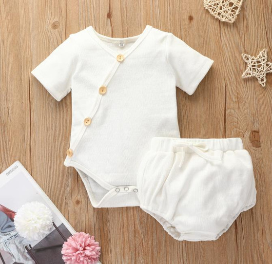 Aalizzwell Baby Ribbed Bodysuit Outfit Set | 3-Piece Cotton Blend With Hat