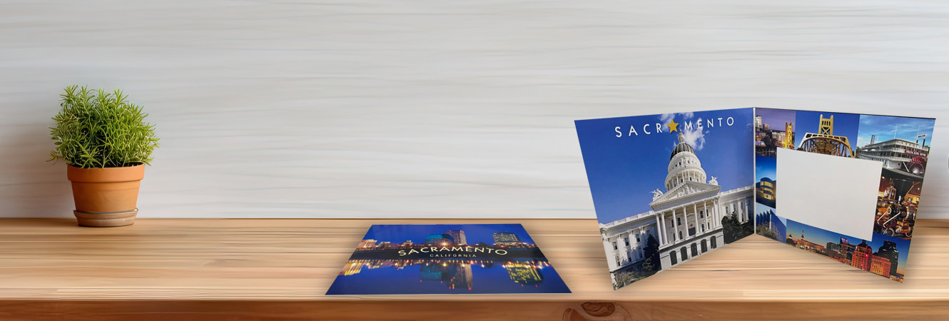 Premium photography packaging including folders, mounts, and folios with custom finishes, featuring header and CTA text.