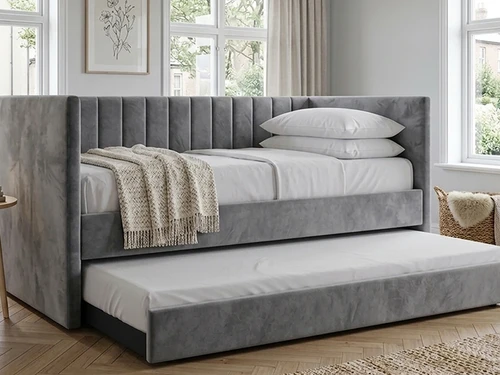 Daybeds and guest beds