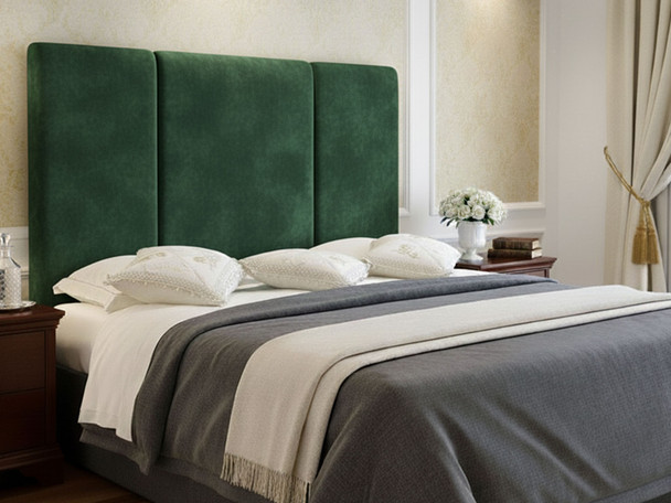 Transform your sleeping space with the County Bed Headboard. Available in various fabrics and sizes, it combines elegance and comfort for a perfect bedroom upgrade.