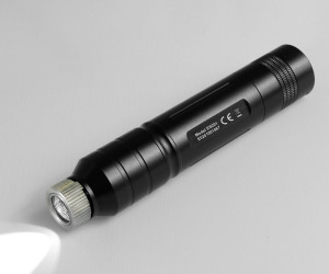 Portable LED Light Source, wireless, 5 watt LED, lightweight, Length: 120mm, Diameter at tail: 22mm, Diameter at tip 16mm, Weight with out battery: 60gm, Weight with battery: 107gm, Operation: 4+ hours