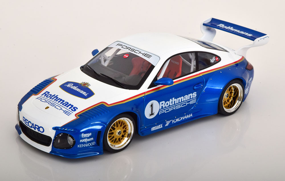 ANCIENNE ET NOUVELLE Porsche 911 (997) Rothmans 1/18 Mcg (Blanc/Bleu