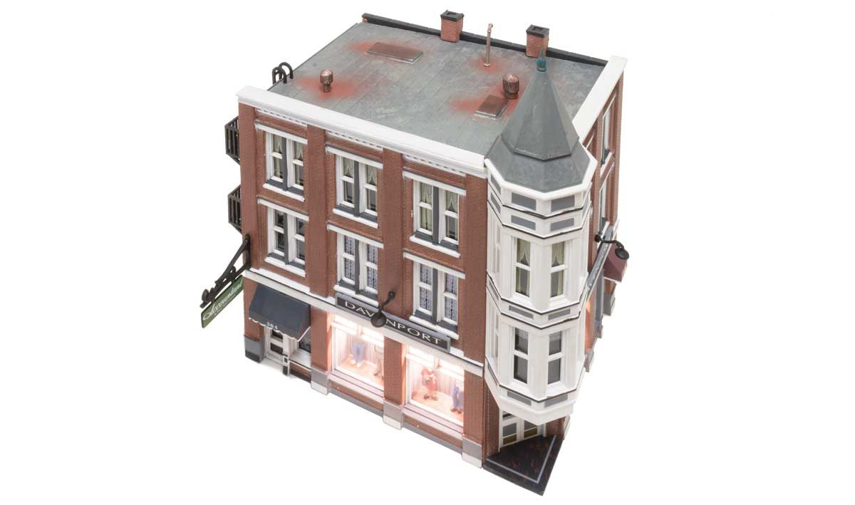 Woodland Scenics WBR4925 Gauge N Lubener's General Store with LED lighting model Woodland Scenics WBR4925 Gauge N Lubener's General Store with LED lighting model