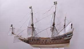 Airfix Vintage Classics Set - A09258V Golden Hind - Plastic scheepsmodellen voor volwassenen en kinderen vanaf 8 jaar, set bevat 109 stuks - Schaalmodel scheepsset 1:72