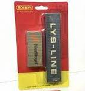 Hornby #R60044 LYS Line & Nedlloyd 40' and 20' Containers