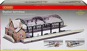 Hornby #R8009 Station Terminus Hornby #R8009 Station Terminus