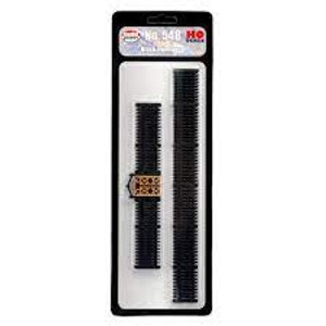 Model Power #548 HO Black Iron Fence and Gates