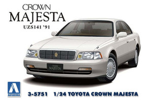 Aoshima #5751 1/24 Toyota Crown Majesta - Model Kit