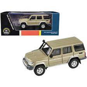 Paragon #PA65316 1/64 Toyota Land Cruiser76 RHD (Sandy Taupe)