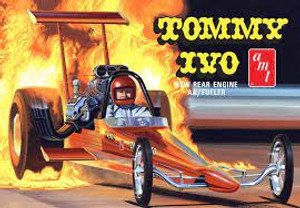 AMT #1253 1/25 Tommy Ivo Rear Engine AA/Fueller AMT #1253 1/25 Tommy Ivo Rear Engine AA/Fueller