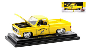 M2 Machines #40300 1/24 1973 Chevrolet Cheyenne 10-Moon M2 Machines #40300 1/24 1973 Chevrolet Cheyenne 10-Moon