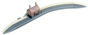 Hornby #R8000 Country Station Hornby #R8000 Country Station