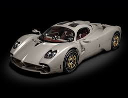 Pocher #HK120 1/8 Pagani Utopia Grey