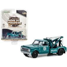 Greenlight #GL46120-A 1/64 1967 Chevrolet C-30 Dually Wrecker - NYPD