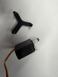 BlackZon # 540083 Slyder Servo 3-Wire w/Servo Horn W Mount and servo saver