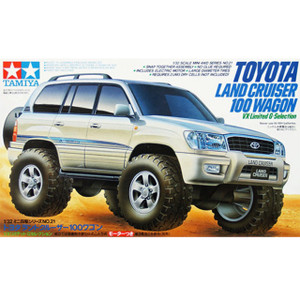 Tamiya #19021 1/32 Toyota Land Cruiser Wagon Tamiya #19021 1/32 Toyota Land Cruiser Wagon