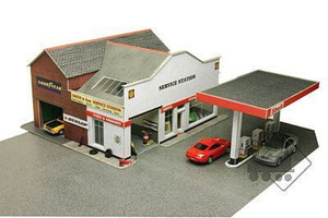 Metcalfe #PO281 Service Station and Showroom Kitset