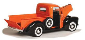 Motor Max #73170 1940 Ford Pickup-Orange/Black
