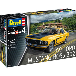 Revell # 07025 1/25 Boss 302 Mustang 1969 Revell # 07025 1/25 Boss 302 Mustang 1969