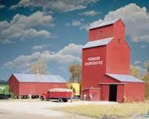 Walthers Cornerstone # 933-3036 HO Farmers Co-op Rural Elevator kit Walthers Cornerstone # 933-3036 HO Farmers Co-op Rural Elevator kit