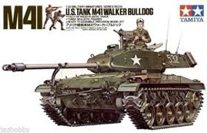 Tamiya #35055 M41 Walker Bulldog with 3 Figures Tamiya #35055 M41 Walker Bulldog with 3 Figures