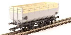Hornby #R6838A 20 Ton Coke Hopper BR Hornby #R6838A 20 Ton Coke Hopper BR
