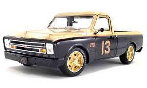 Acme #1807212 1/18 1967 Chevrolet C-10 "Smokey Yunick" Acme #1807212 1/18 1967 Chevrolet C-10 "Smokey Yunick"