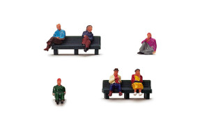 Hornby #R7119 00 People Sitting Hornby #R7119 00 People Sitting