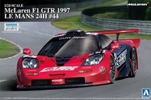 Aoshima #7518 1/24 1997 McLaren F1 GTR Le Mans Aoshima #7518 1/24 1997 McLaren F1 GTR Le Mans