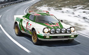 Italeri #3654 1/24 Lancia Stratos HF Italeri #3654 1/24 Lancia Stratos HF