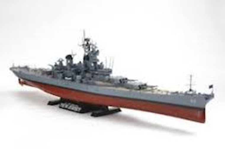 Tamiya #78028 1/350 U.S Battleship BB-62 "New Jersey" with Detail Set
