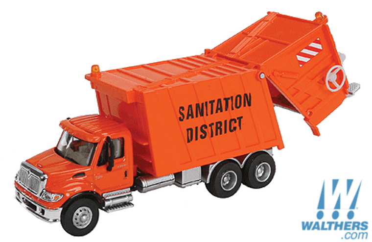 Walthers Scene Master # 949-11770 International 7600 Garbage Truck