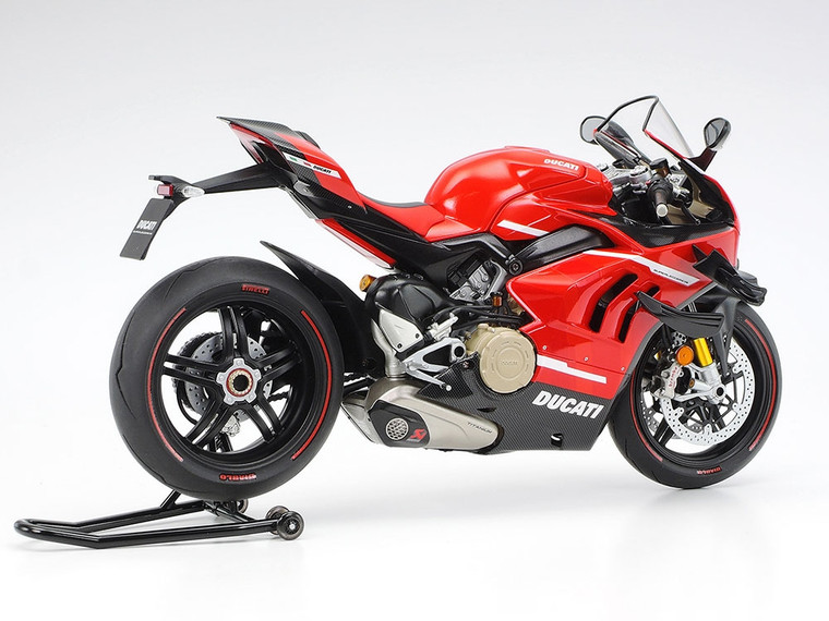 Tamiya #14140 1/12 DUCATI SUPERLEGGERA V4