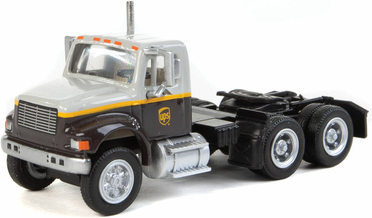 Walthers SceneMaster #949-11186 HO International(R) 4900 Dual-Axle Semi Tractor Only