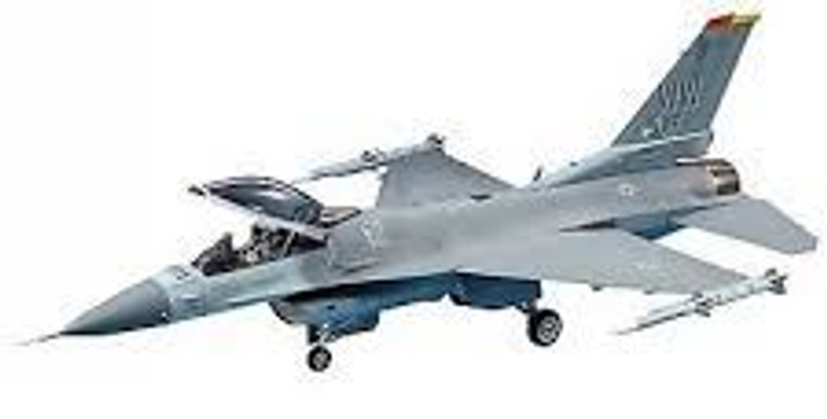 Tamiya #60786 1/72 F-16 CJ Fighting Falcon