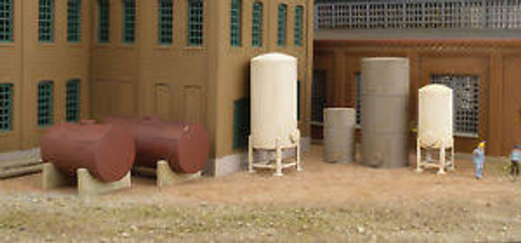 Walthers Cornerstone #933-3197 HO Industrial Tank Kit 6pce