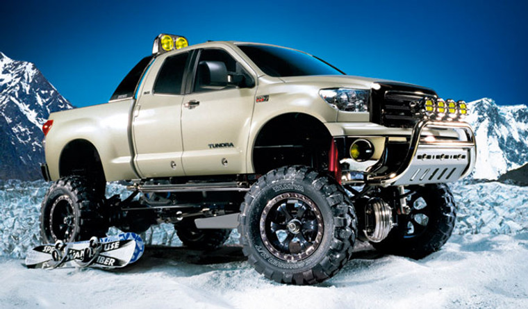 Tamiya #58415 Toyota Tundra High Lift 4x4 Pick Up Truck 1/10