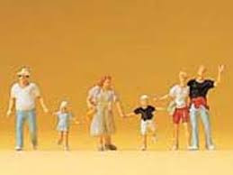 Preiser #79094 N Scale Pedestrians Passers-By, Hurrying
