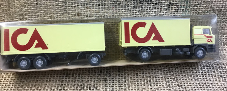 Wiking (#29467)  1:87 Scale  DAF 3300 4 x 2 Boxvan & Drawbar Trailer - ICA