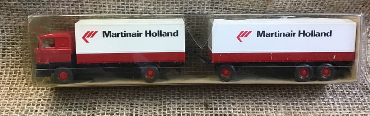Wiking #27 468 1/87 DAF3300 Martinair Holland PRITSCHEN-FERNLASTZUG