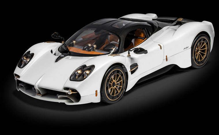 Pocher #HK123 1/8 Pagani Utopia Coupé Bianco Perla Diecast Kit