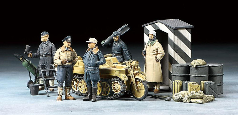 Tamiya # 32412 1/48 Luftwaffe & Kettenkraftrad
