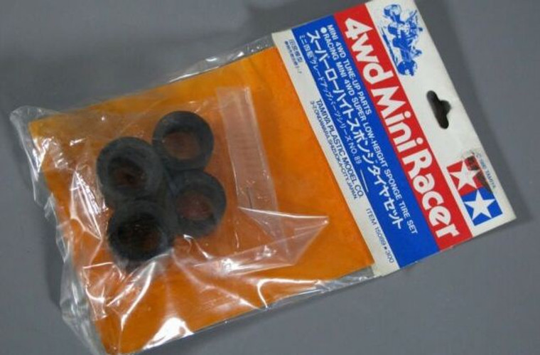 Tamiya #15089 Low Height Sponge Tire Set 4WD Mini Racer