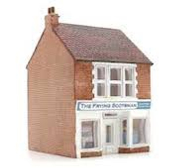 Hornby #R9861 Fish and Chip Shop "The Frying Scotsman"