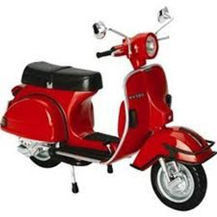 New Ray #42123 1/12 Vespa P200E