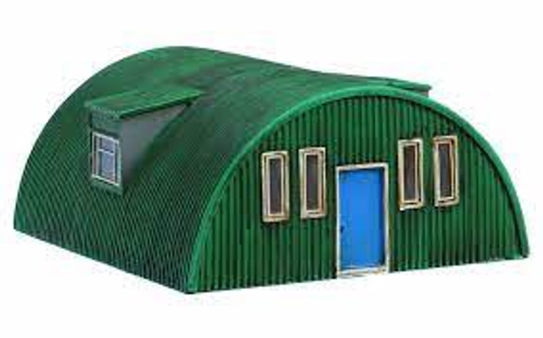 Hornby #R8788 OO Corrrugated Nissen Hut